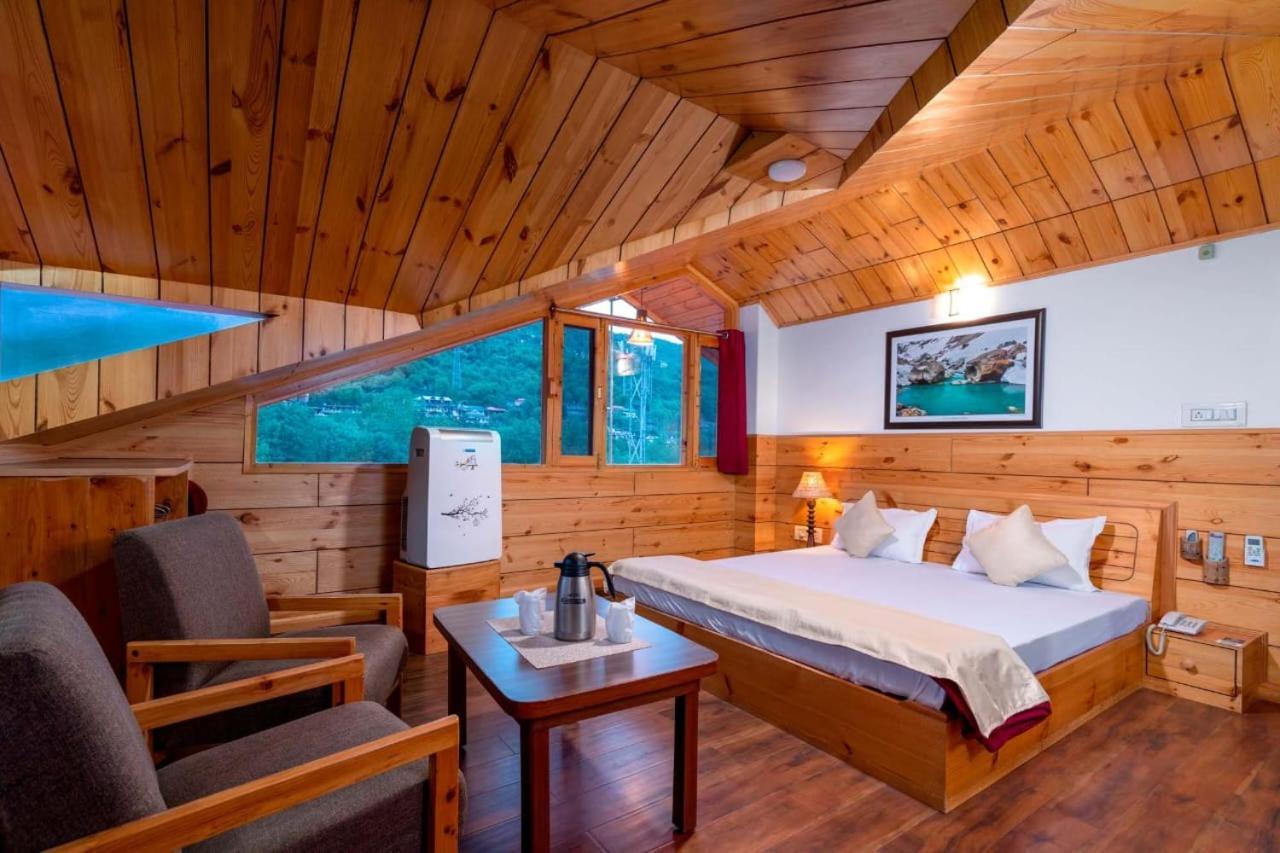 Hotel Kullu Valley Zewnętrze zdjęcie