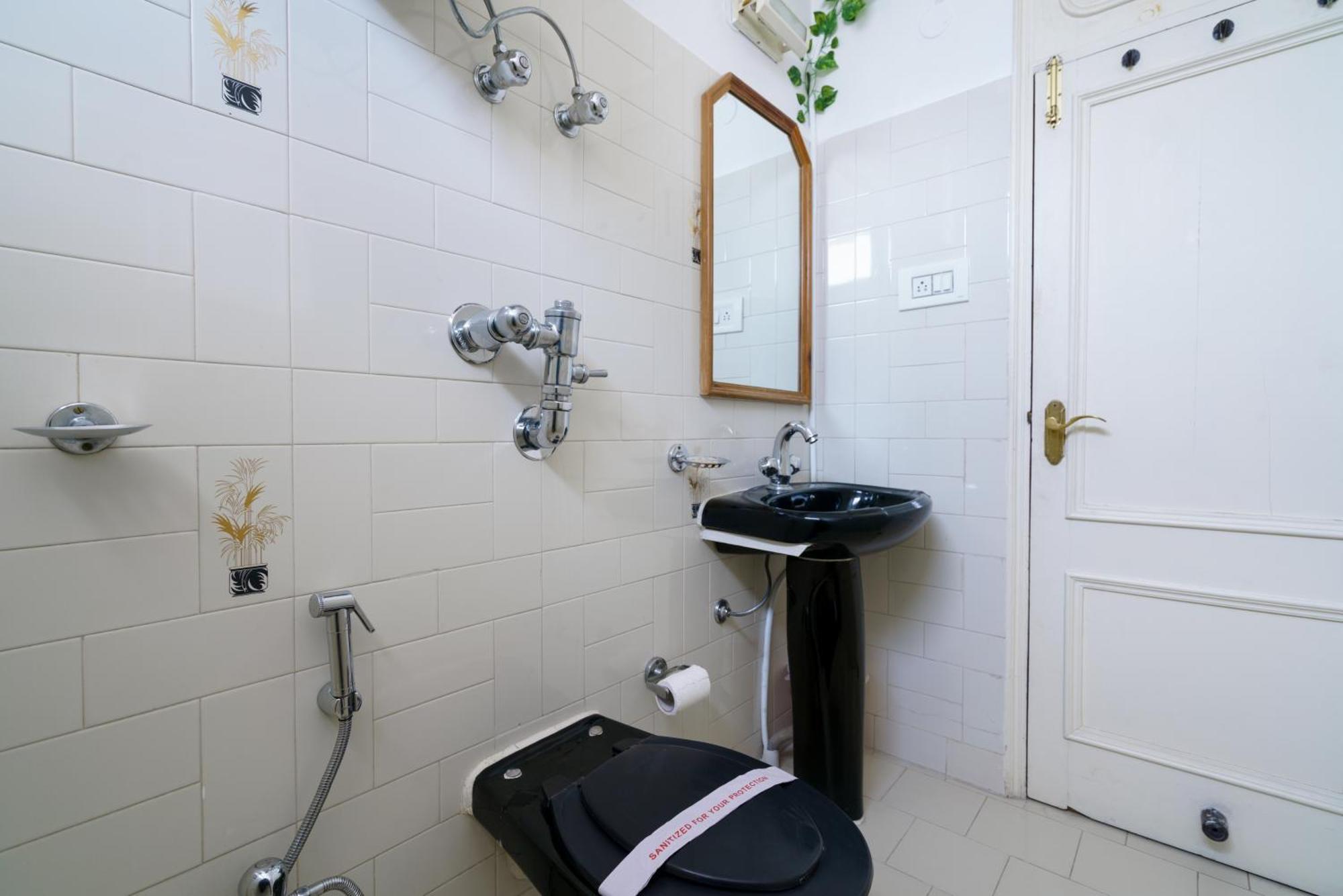 Hotel Kullu Valley Zewnętrze zdjęcie