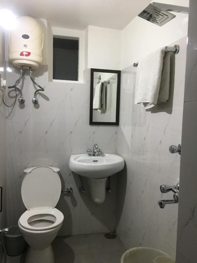 Hotel Kullu Valley Zewnętrze zdjęcie